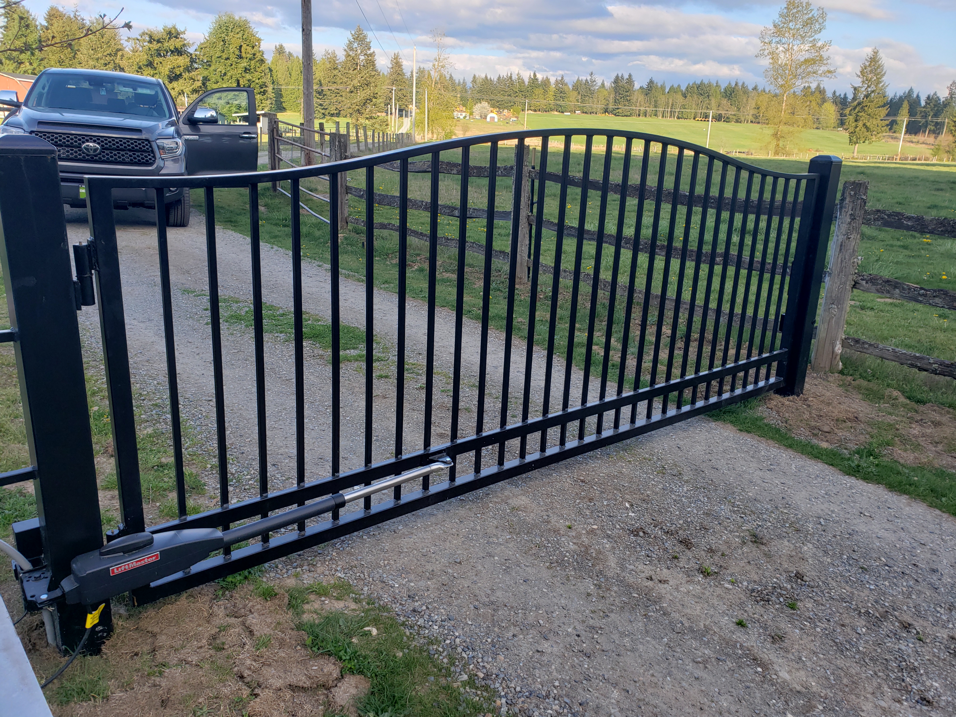 Comments on: Installing Durable Chain-Link Fencing in Conroe, Texas - Image 4