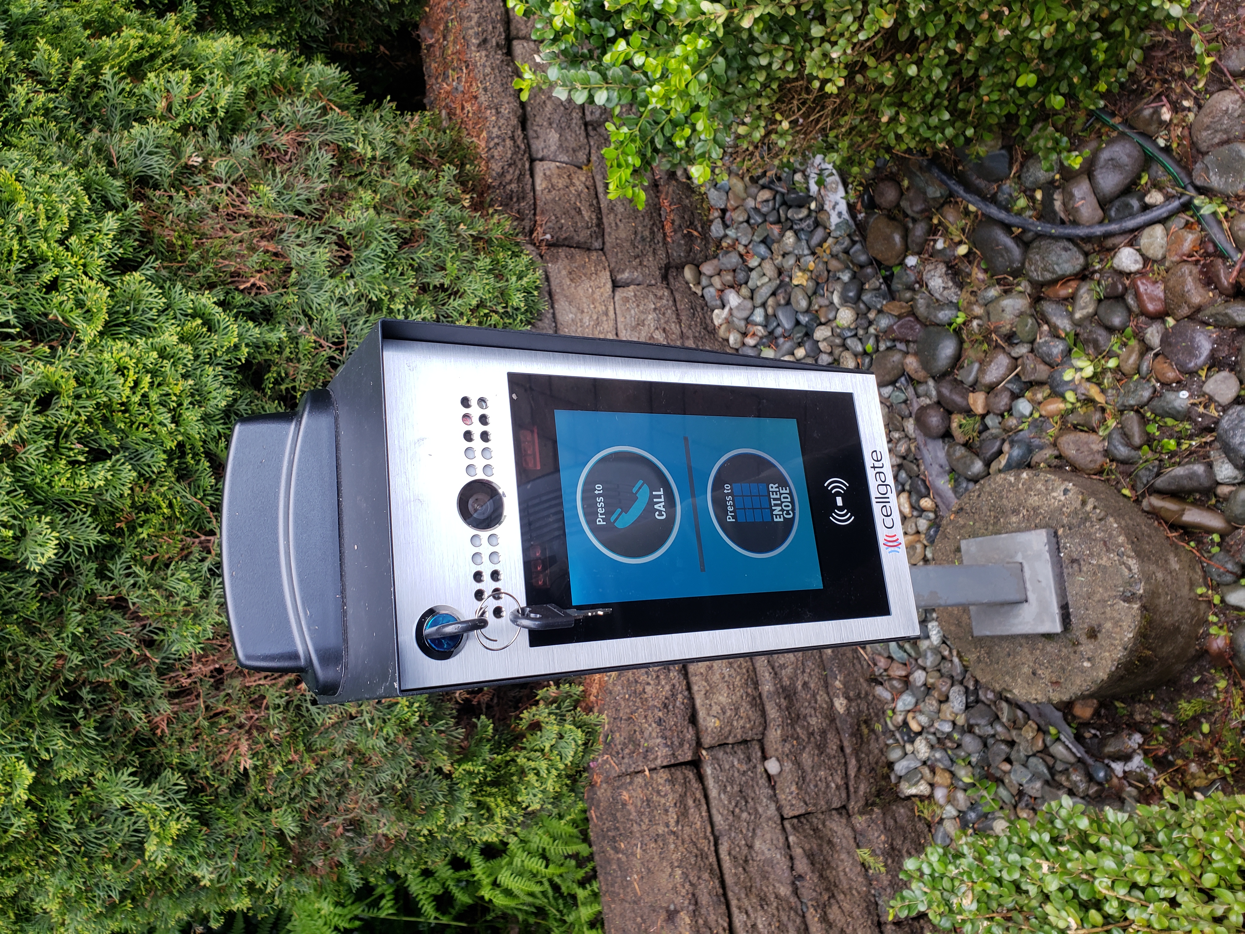 Secure Your Sanctuary: Mustang Fencing & Gates in 77048 - Image 5