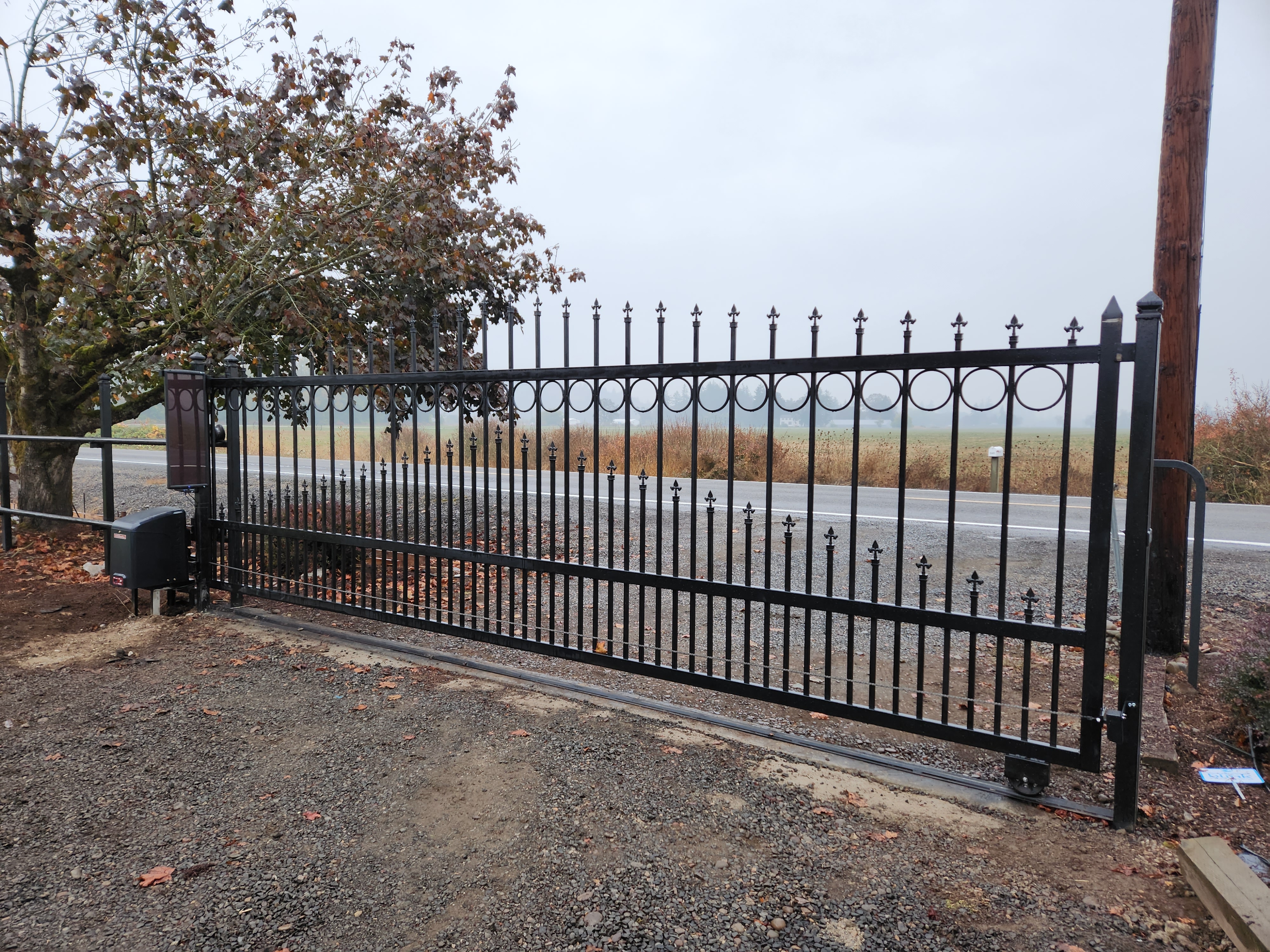Installing a 77-Foot Pine Fence for a Rosenberg Homeowner - Image 2